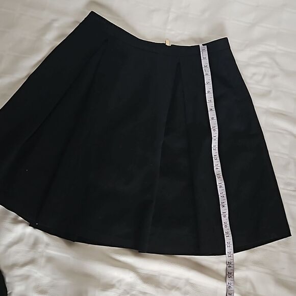 Elegant Black Women's Skirt - Picture 10 of 16